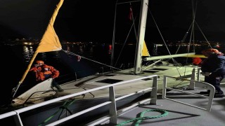 Sürüklenen 15 metrelik yelkenli tekne kurtarıldı