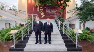 Tahmazoğlundan GAÜN Rektörü Doğana ziyaret