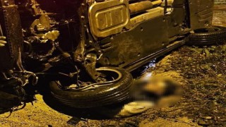 Takla atan otomobilinin altında kalan sürücü feci şekilde can verdi