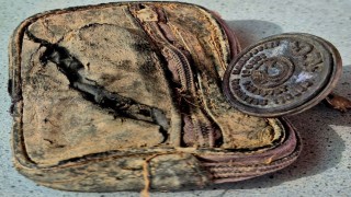 Tavşanlı Höyüğü kazısından çıkan sürpriz: 6 yıl önce kaybolan muhtarlık mührü bulundu