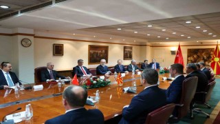 TBMM Başkanı Kurtulmuş, Kuzey Makedonya Başbakanı Mickoski ile görüştü