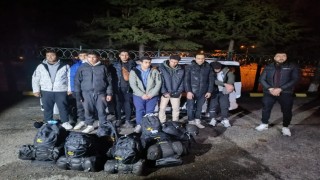 Tekirdağda 8 düzensiz göçmen yakalandı