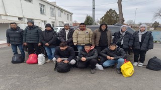Tekirdağda yakalanan 13 kaçak göçmene 257 bin TL ceza