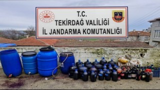Tekirdağda yılbaşı öncesi kaçak alkol operasyonu: 2.5 ton sahte içki ele geçirildi