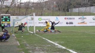TFF 2. Lig: Belediye Derincespor: 2 - Nazillispor: 1