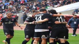 TFF 2. Lig: Mersin İdmanyurdu Futbol A.Ş.: 2 - Elazığspor: 3