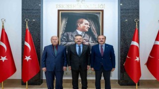 THK Kayyum Heyeti Başkanı ve Merkez Valisinden Vali Aksoya ziyaret