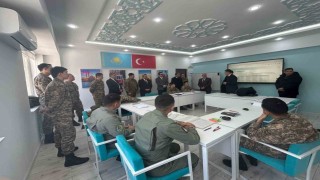 TİKA Başkan Yardımcısı Yorulmaz, Kazakistanda kurulan Türkçe sınıfını ziyaret etti