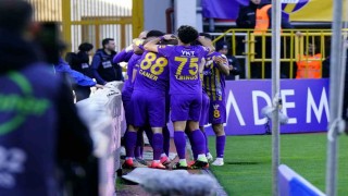 Trendyol Süper Lig: Eyüpspor: 3 - Samsunspor: 0 (Maç sonucu)
