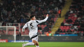 Trendyol Süper Lig: Hatayspor: 1 - Beşiktaş: 1 (İlk yarı)