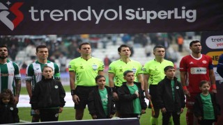 Trendyol Süper Lig: Konyaspor: 1 - Antalyaspor: 0 (İlk yarı)