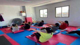 Turgutlu Belediyesinin pilates kursu kadınların ilgi odağı oldu
