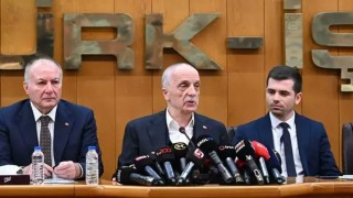 TÜRK-İŞ Başkanı Atalay: Komisyondaki işçinin asgari ücret talebi 29 bin 583 liradır”