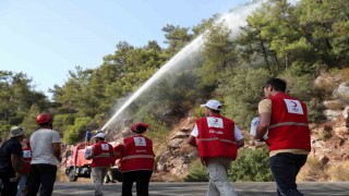 Türk Kızılay gönüllüleriyle iyiliği büyütüyor