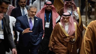Türkiye, Katar, Mısır, İran, Irak, Ürdün, Suudi Arabistan ve Rusyadan “Suriye” zirvesi