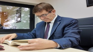 Türkiyenin tampon bölgenin eksik kısımlarında Suriyeye yönelik bir kara harekatı yapmasını bekliyorum