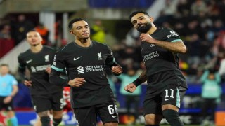 UEFA Şampiyonlar Liginde Liverpool, liderliğini sürdürdü