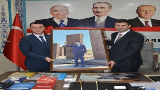 Ülkü Ocakları Genel Başkanı Ahmet Yiğit Yıldırım: Türk gençliğinin yanındayız