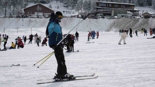 Uludağda sezon açıldı, kayak ücretleri belli oldu