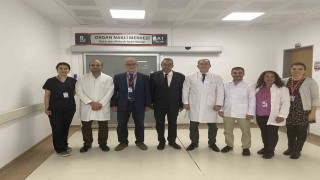 Umudunun tükendiği anda gelen böbrekle sağlıkla yaşamını sürdürüyor