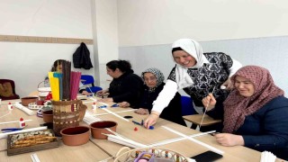 Unutulmaya yüz tutmuş sepet örücülüğü Hacılarda canlanacak