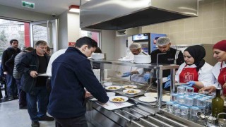 Üsküdar Belediyesinin ikinci “Kent Lokantası” Burhaniyede hizmet vermeye başladı