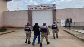 Uyuşturucu madde imal ve ticareti yapan şahsı jandarma yakaladı