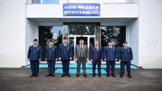 Vali Çiftçiden Hava Meydan Komutanlığına ziyaret