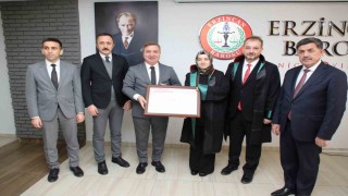 Vali Yardımcısı Kurt, avukatlar ruhsatnamesini aldı