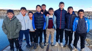 Van Gölünde saçları sararan çocukların saç rengi eski haline döndü