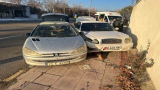 Vanda trafik kazası: 1 yaralı