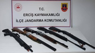 Vanda yasak bölgede avlanan 4 şahsa 75 bin 874 TL idari para cezası uygulandı