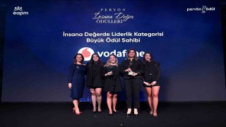 Vodafone İnsan Kaynaklarına PERYÖNden ödül