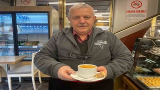 Yağışlı havalarda salep satışları zirvede