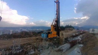 Yalovada çöken hastane yolunun yapımına devam ediliyor