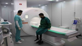 Yapay zeka destekli MR cihazı hizmete girdi