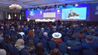 Yapay zeka teknolojilerinin iş dünyasına sağladığı avantajlar masaya yatırıldı