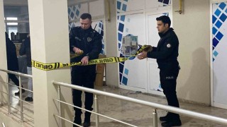 Yaşlı adam yaşadığı iş hanının deposunda ölü bulundu