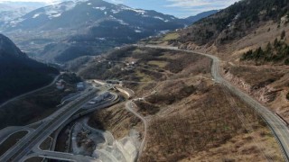 Yeni Zigana Tünelini açıldığı günden bu yana 587 günde 2 milyon 861 bin 599 araç kullandı