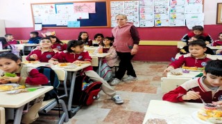 Yerli Malı Haftasında buğday kavurgası yediler