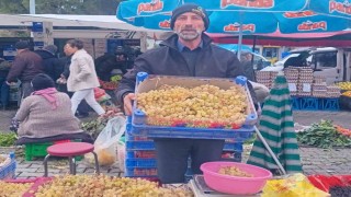 Yılbaşı sofralarının taze üzümü Sarıgölden
