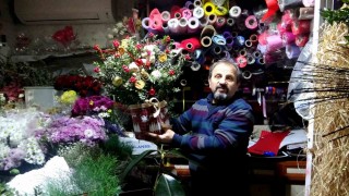 Yılbaşının yaklaşmasıyla kokina çiçeğine Muğlada ilgi arttı