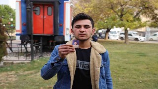 Yıllar önce savaş mağduruyken İHAnın sesini duyurduğu Suriyeli Yahya: “Esad ve teröristlerden intikam alacağım”
