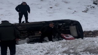 Yüksekovada trafik kazası: 3 yaralı