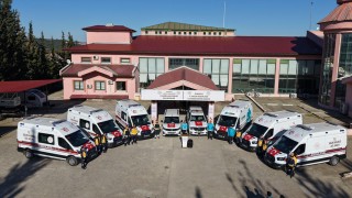 112 Acil’e 5 Yeni Ambulans Takviyesi