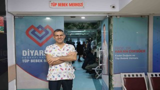 43 yaşındaki kadın 25 tüp bebek denemesinin ardından 20 yıl sonra çocuk sahibi oldu