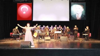 65 yaş üstü korodan nostalji dolu gece