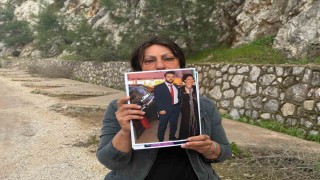 9 ay önce oğlunu kazada kaybeden anne: Oğlumun ölümüne kim sebep oldu