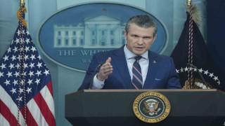 ABDli Bakan Hegsethten helikopter açıklaması: Yüksekten mi uçuyordu, tam olarak bilmiyoruz