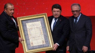 Adalet Bakanı Tunç: Yapay zeka konusunda mahremiyet hakkı ile kamusal fayda arasında bir denge kurulması şarttır